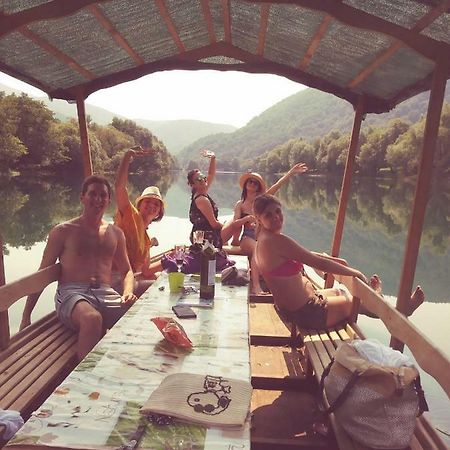 Apartment Terra & Boat Trip Bihać Exterior foto